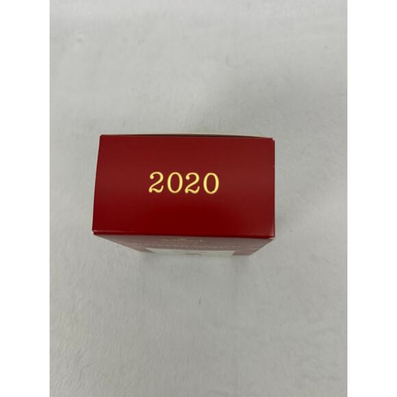 2020 Hallmark Keepsake Baby’s First Christmas Winnie the Pooh Ornament with box - Picture 5 of 6